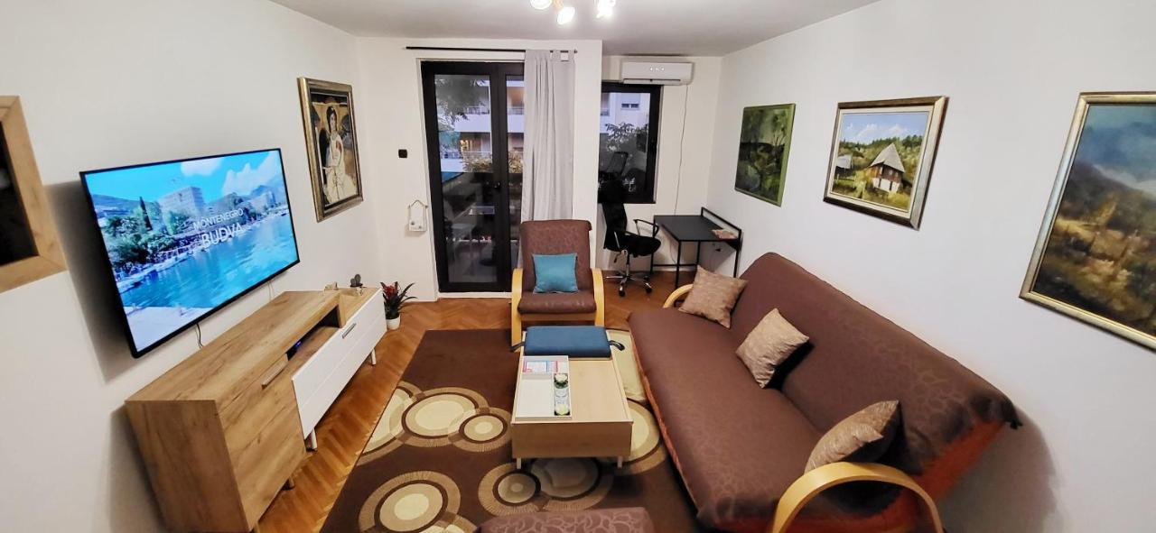 Apartment Snoopy